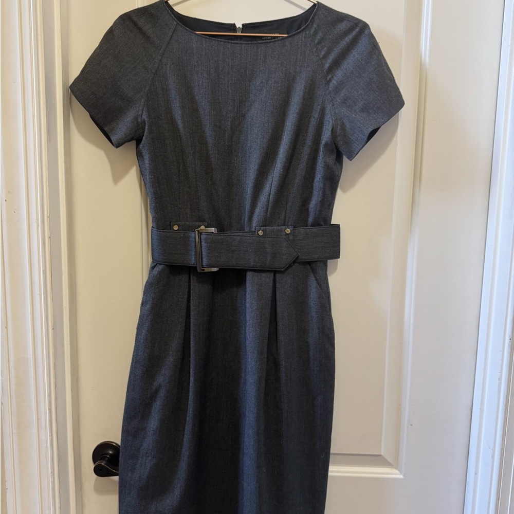 Tahari Gray Sheath Midi Dress Short Raglan Sleeves